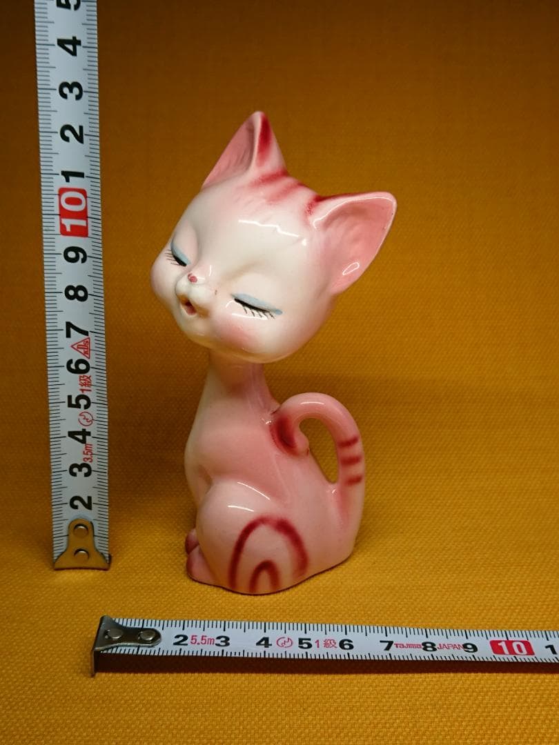 ネコ　陶器　オブジェ　置物　インテリア　工芸品　美術品　A2771