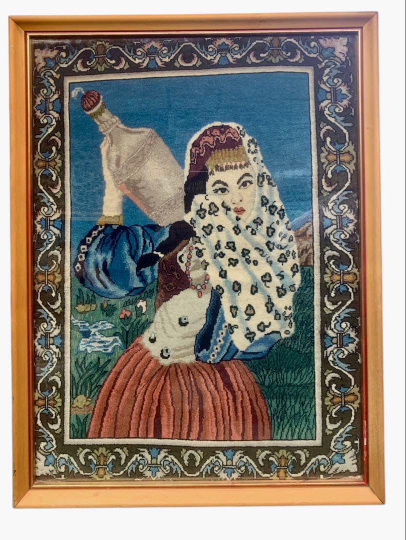 ペルシャイラン.タブレーズの絨毯