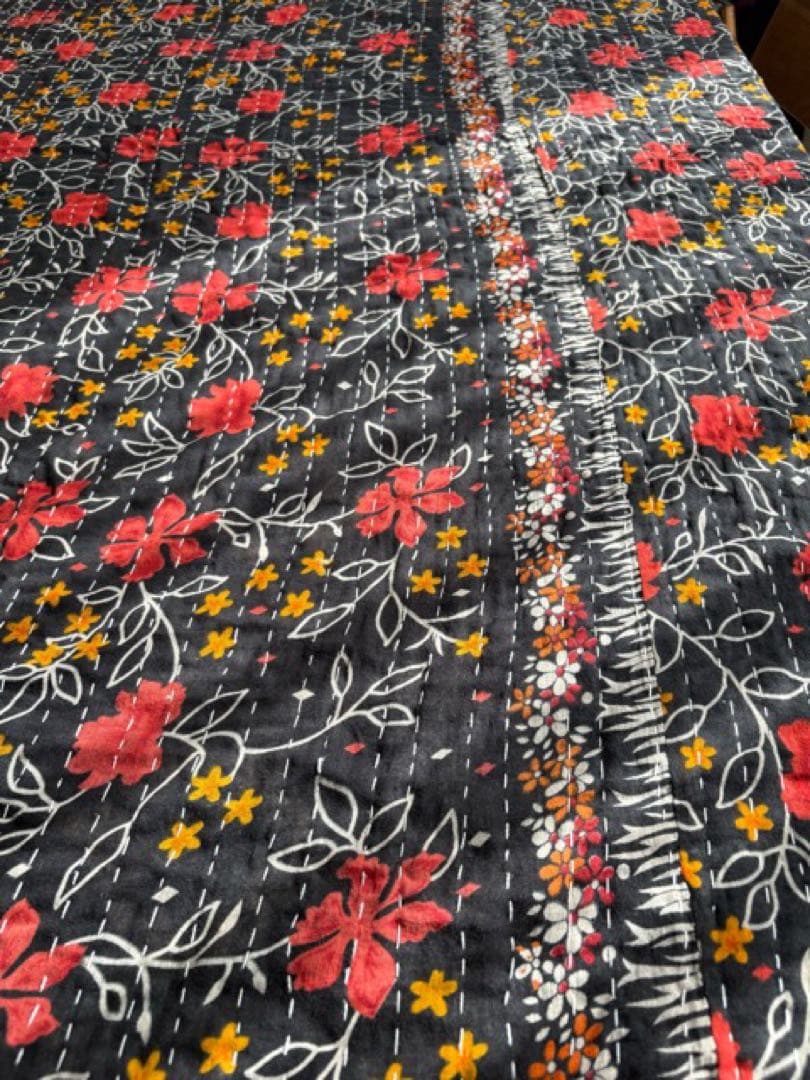 ビンテージカンタキルト◯ブラックフラワー◯139×216cm