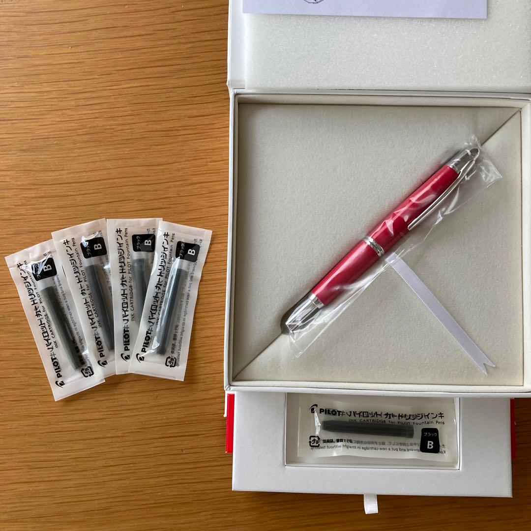 キャップレス 限定2022 コーラル レッド