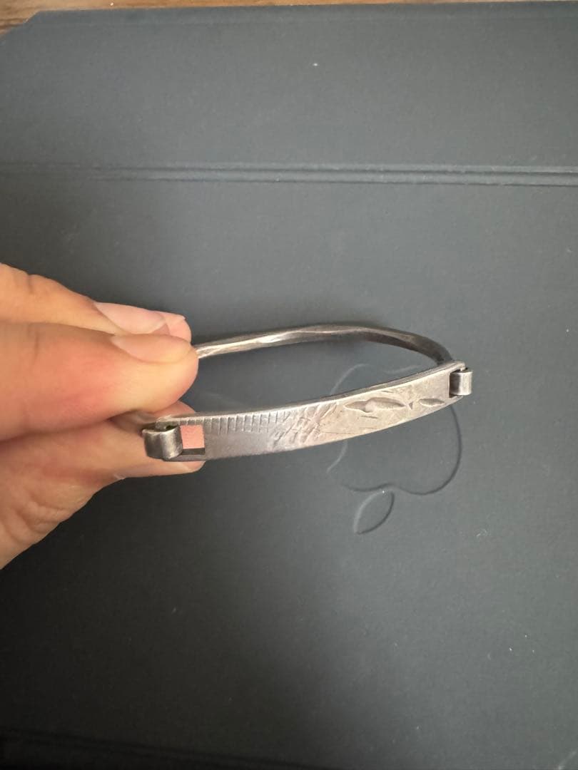 ワークスタットミュンヘンWerkstatt:München IDプレートバングル