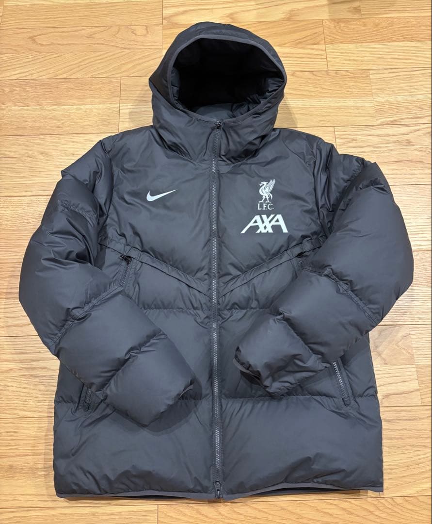 Nike リバプール FC ダウンジャケット チャコールグレー