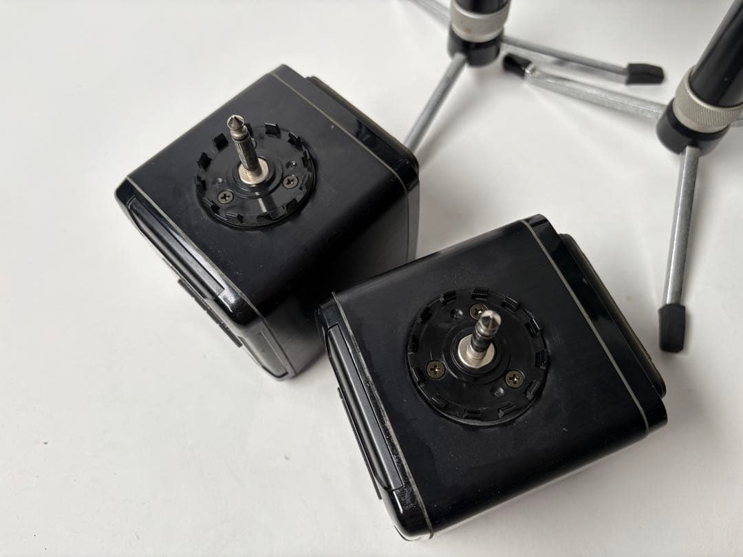 BOSEキューブスピーカーサテライトペア/501Z／専用スタンド2脚