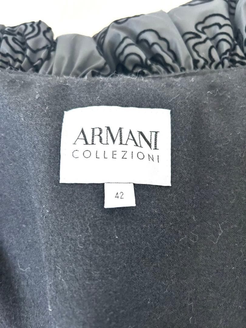 ★美品★【ARMANI COLLEZIONI】花柄ダウンジャケット 42