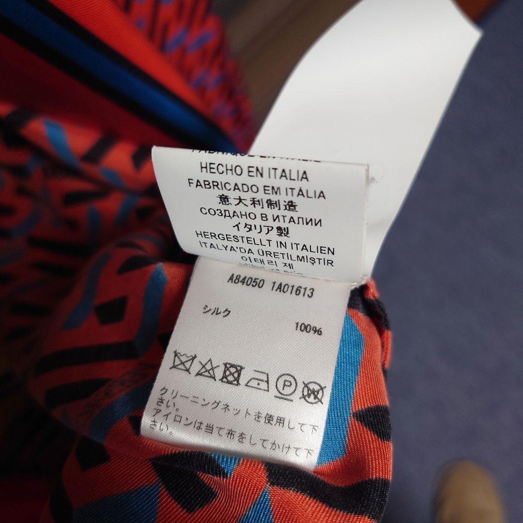 トップス VERSACE Greca Medusa Smiley Silk Shirt