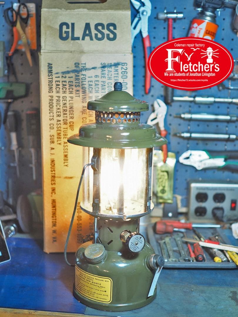 ケース箱付き1952年 コールマン 米軍納入USミリタリーランタンu26