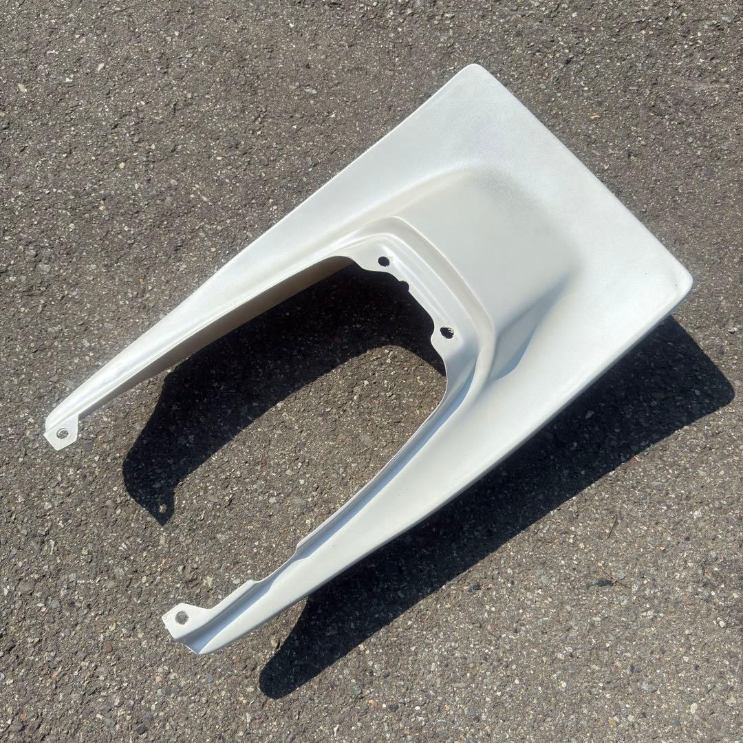 CB400SF テールカウル