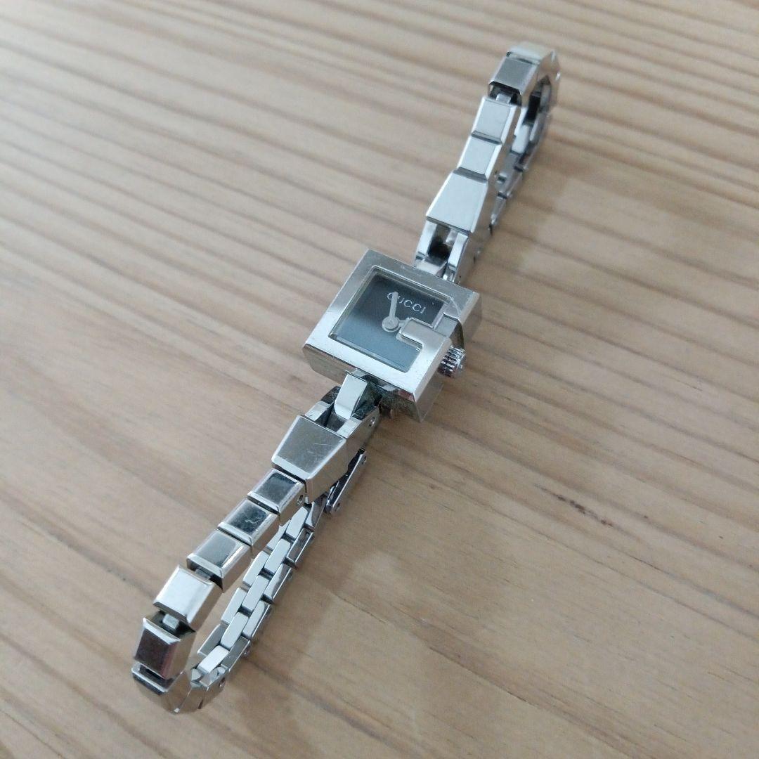 お値下げしました！ GUCCI 時計 型番100 シルバー