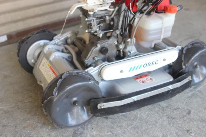 草刈機　オーレック　スパイダーモアー　SP851A　4WD　爪新品　A9153