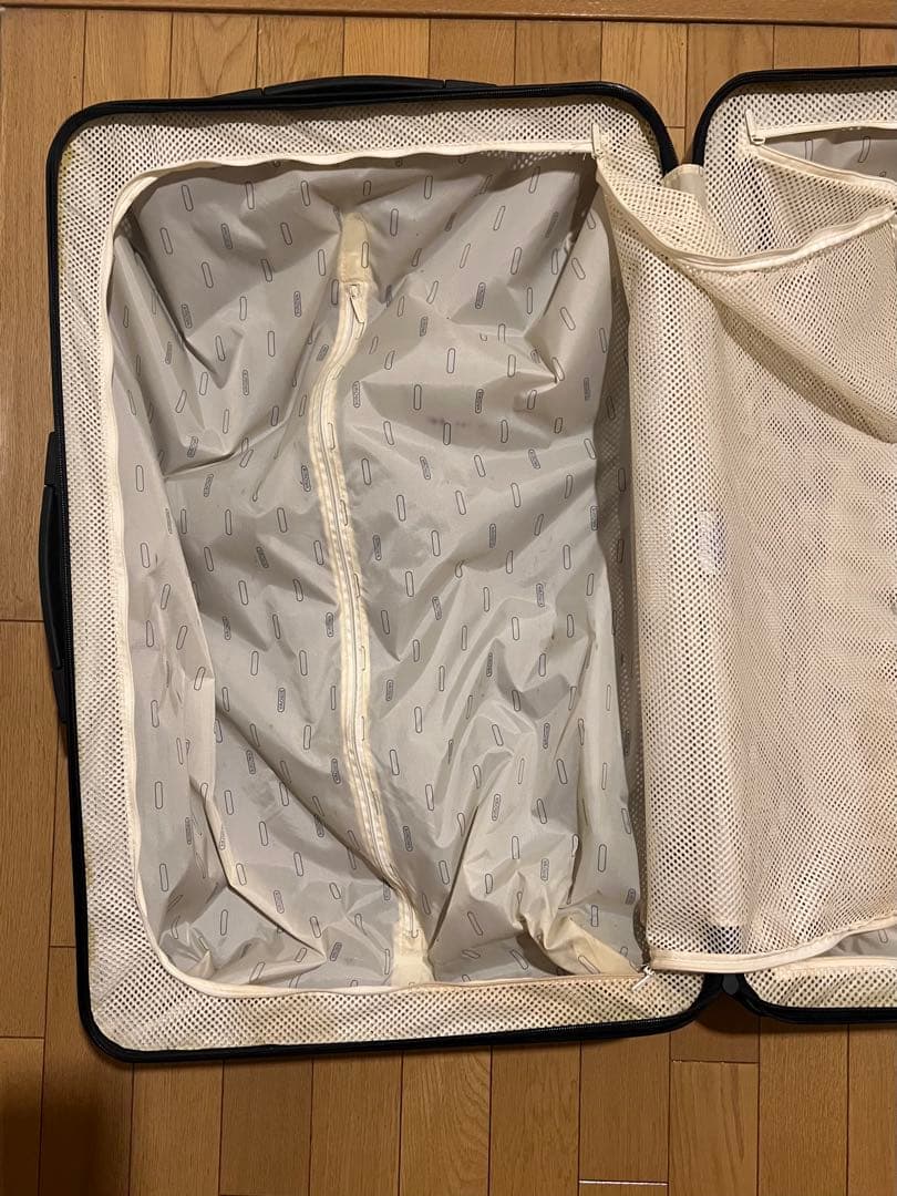 【農道のポルシェ】RIMOWA サルサエアー 84L