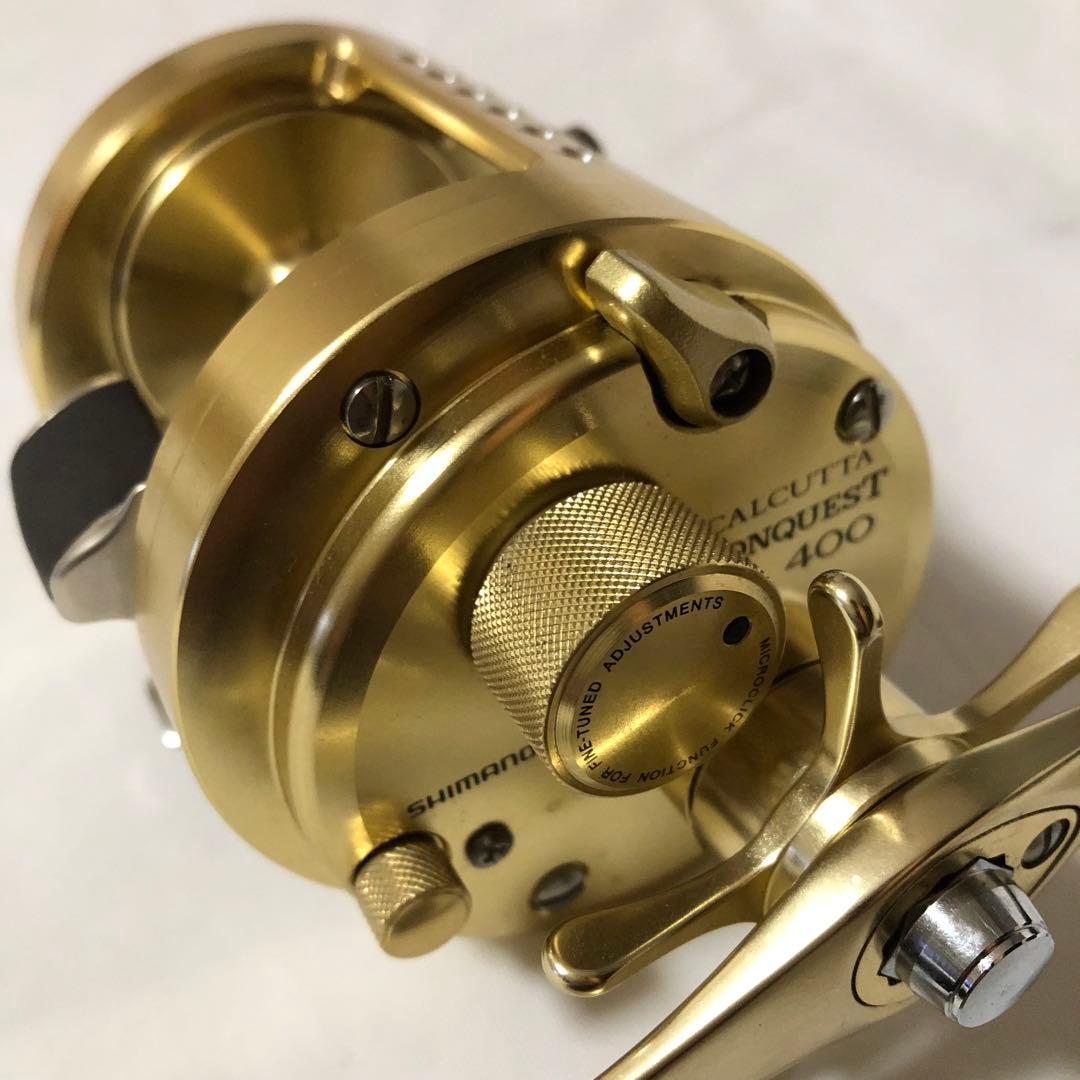 美品　SHIMANO シマノ　カルカッタコンクエスト400 RH444 リール