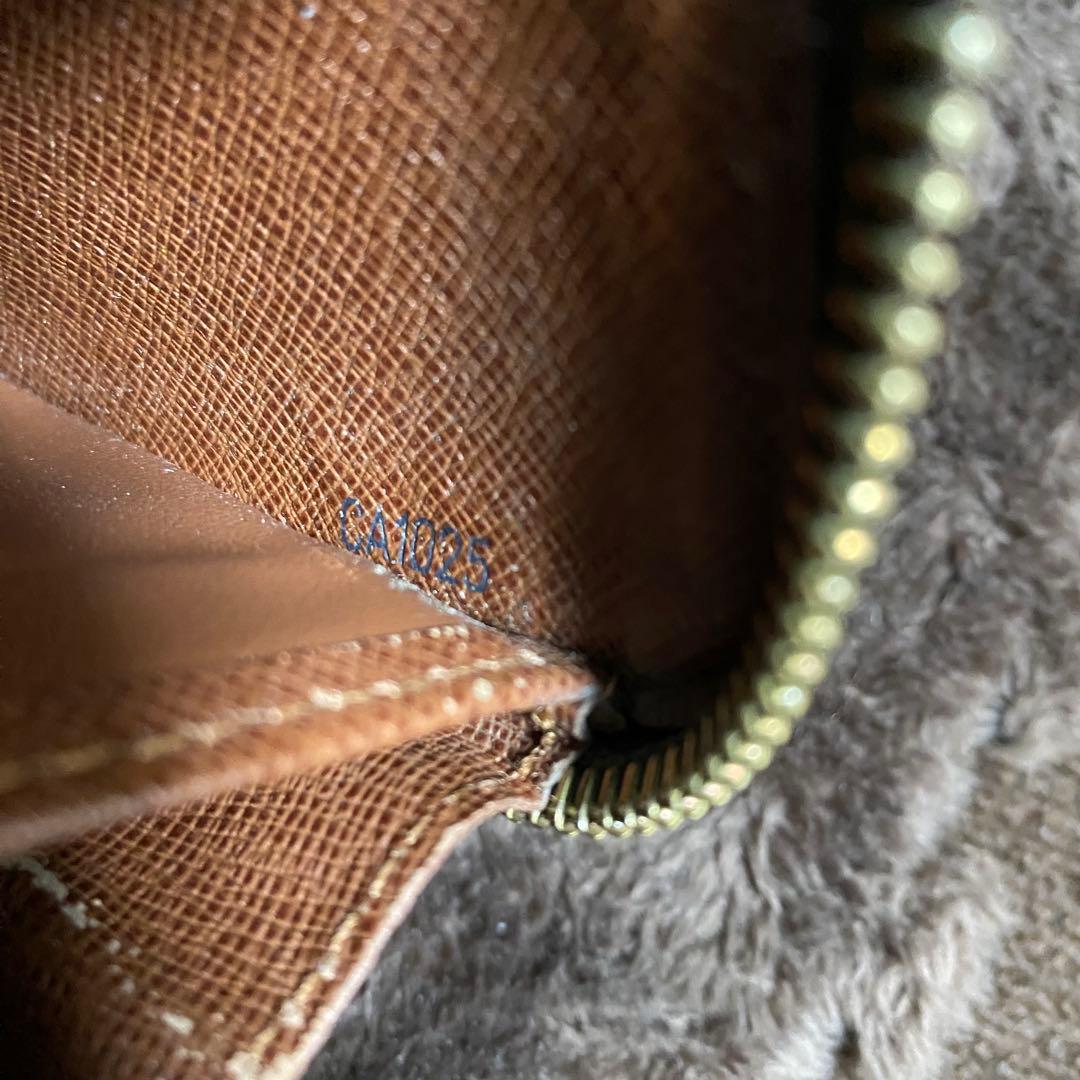 ルイヴィトン LOUIS VUITTON モノグラム ジッピーウォレット 長財布