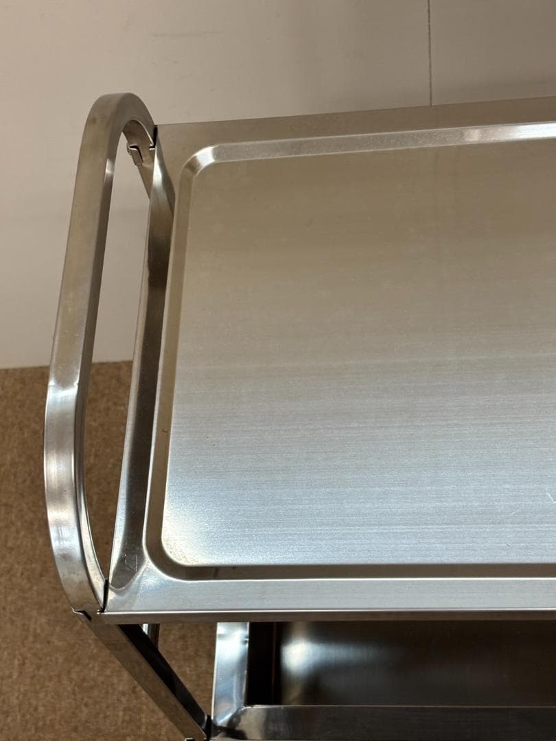 ステンレスワゴン / キャスター付き / ステンレスワゴン３段 / 棚