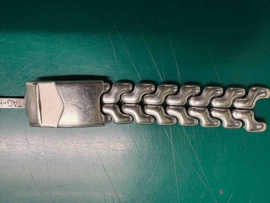 TAG HEUER ステンレススチール 金属ベルト