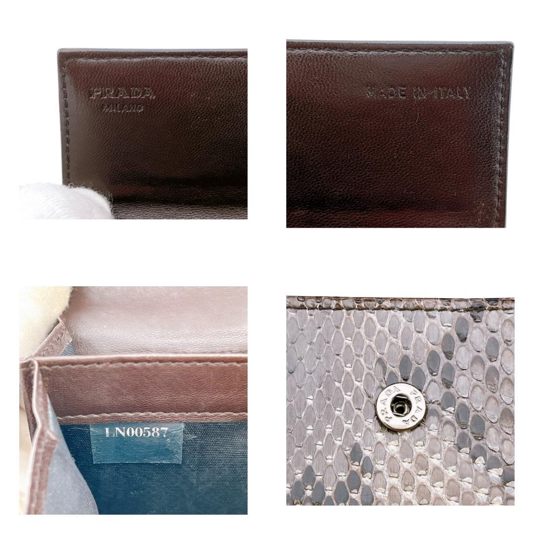PRADA プラダ パイソン ヘビ革 ケース グレー系 パース