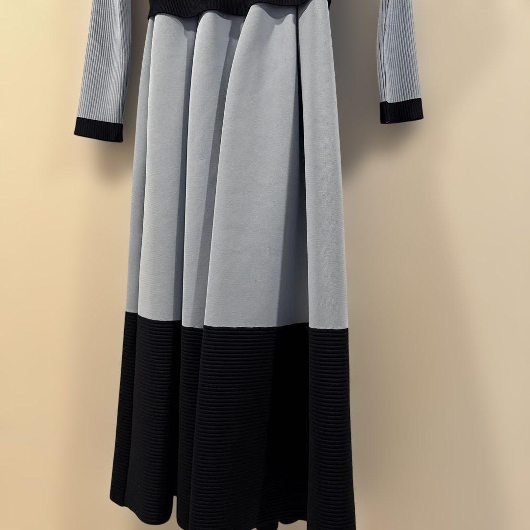 明日で削除します　EPOCA ライトブルーとブラックのワンピース 40