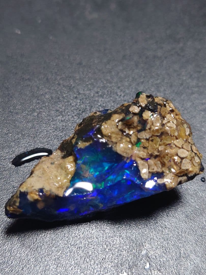 A*e様 エチオピア　オパール　青　ブルー　原石　49ct 標本　鉱石