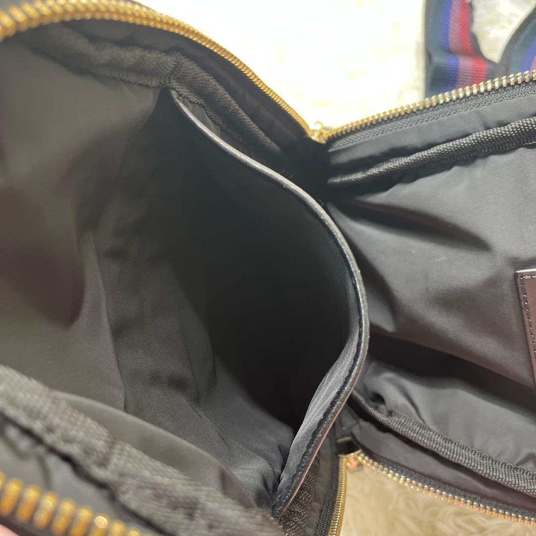 極美品 PaulSmith ポールスミス ボディバッグ ストライプ ナイロン