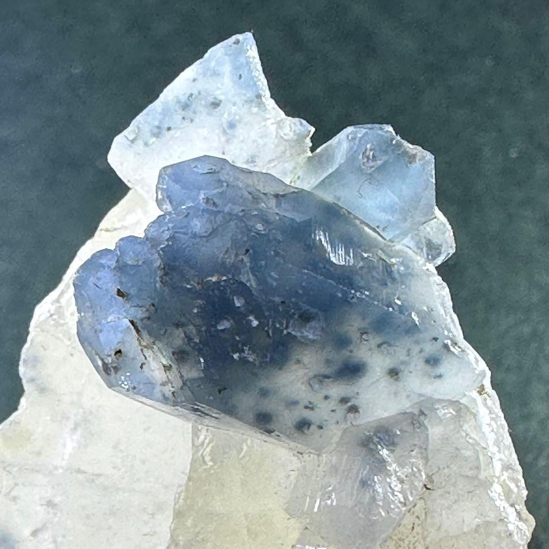 【☆爆レア】コロンビア産『ブルーターラクォーツ』（リーベカイト入り水晶）