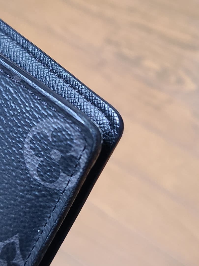 ルイヴィトン モノグラム エクリプス ポルトフォイユ ブラザ 長財布