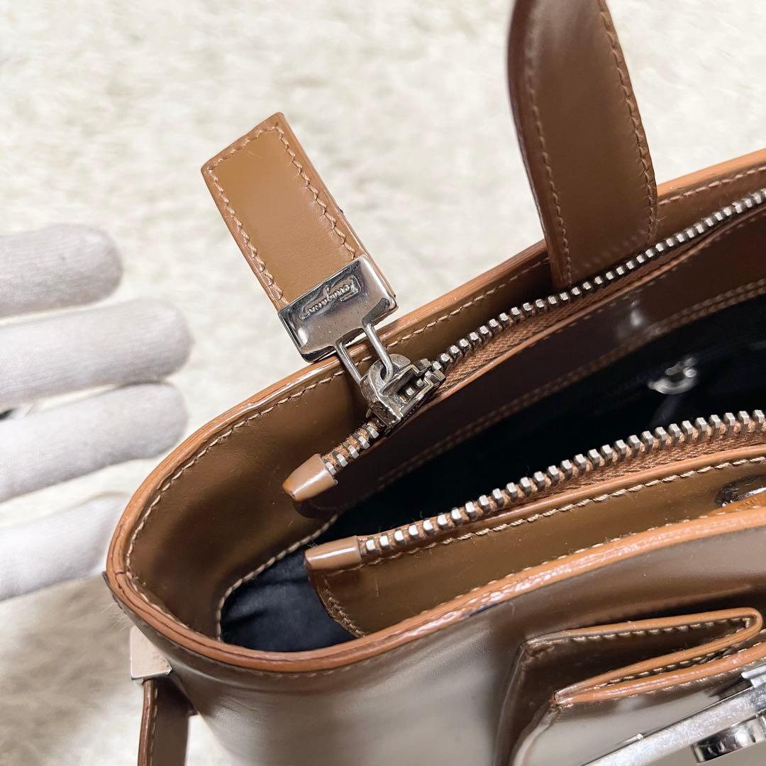 【大容量】フェラガモ　トートバッグ　レザー　茶　シルバー金具　ガンチーニ