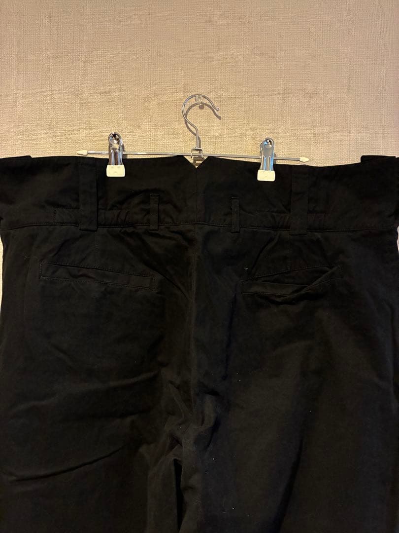 EMPORIO ARMANI ブラックカジュアルワイドパンツ！裾ジッパー付き