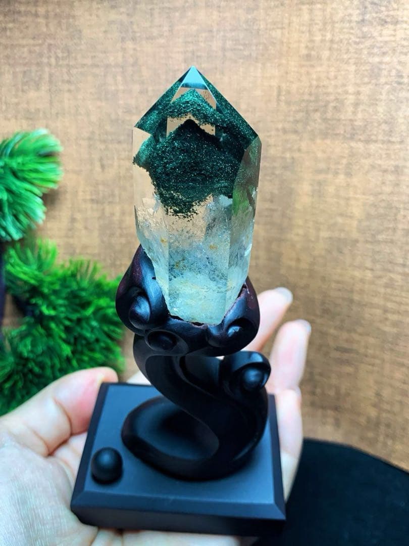 ⭐︎【極上品】天然 グリーン ガーデン クォーツ 置物 64.3g