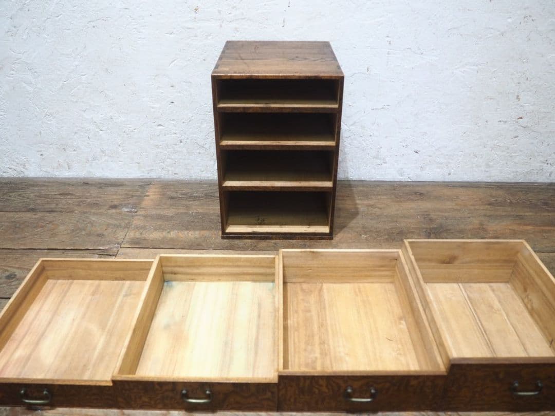 1108　ヴィンテージ　昭和レトロな小引き出し　収納棚　書類ケース　 チェスト