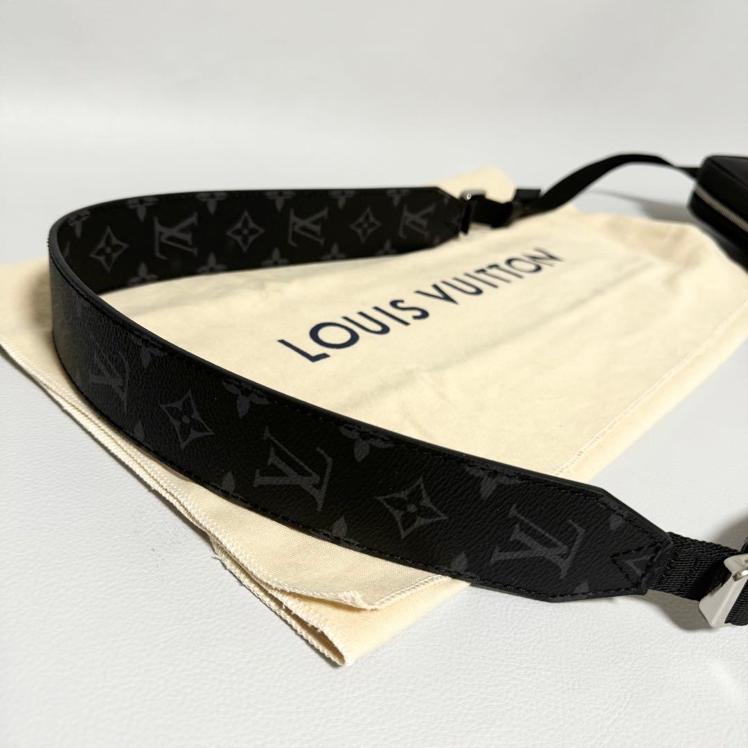 LOUIS VUITTON / アウトドアメッセンジャーPM タイガラマ メンズ