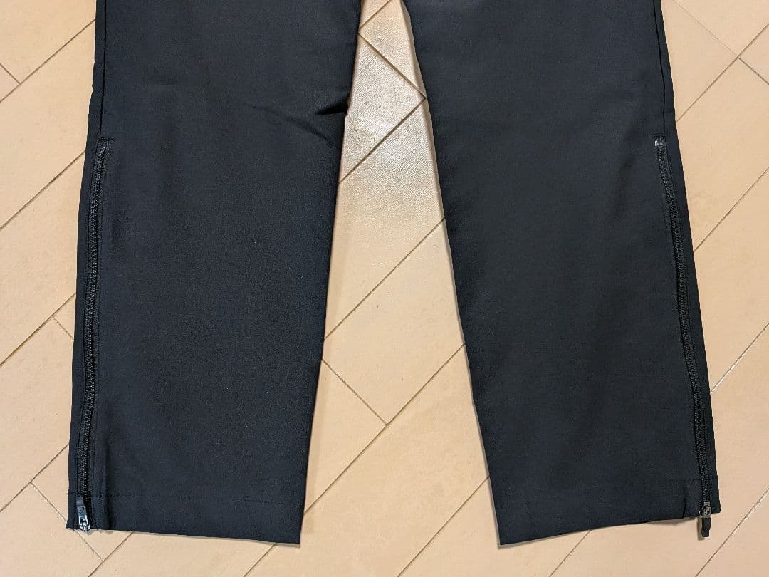 【 ASICS 】A-I-M ストレッチクロスグラフィックフーディーセットアップ