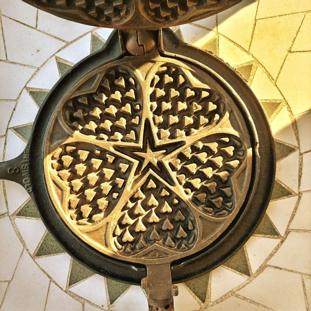 グリスウォルド ワッフルアイロン ハート JULY.11.1922