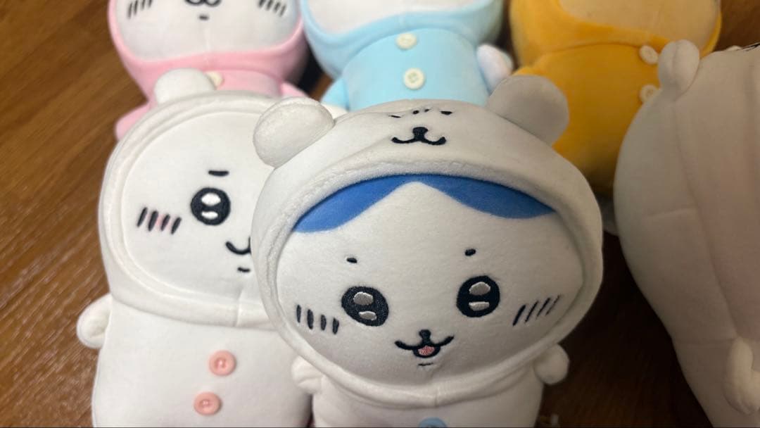 ちいかわ/ハチワレ/うさぎ ぬいぐるみ/チャームセット(バラ売り不可)