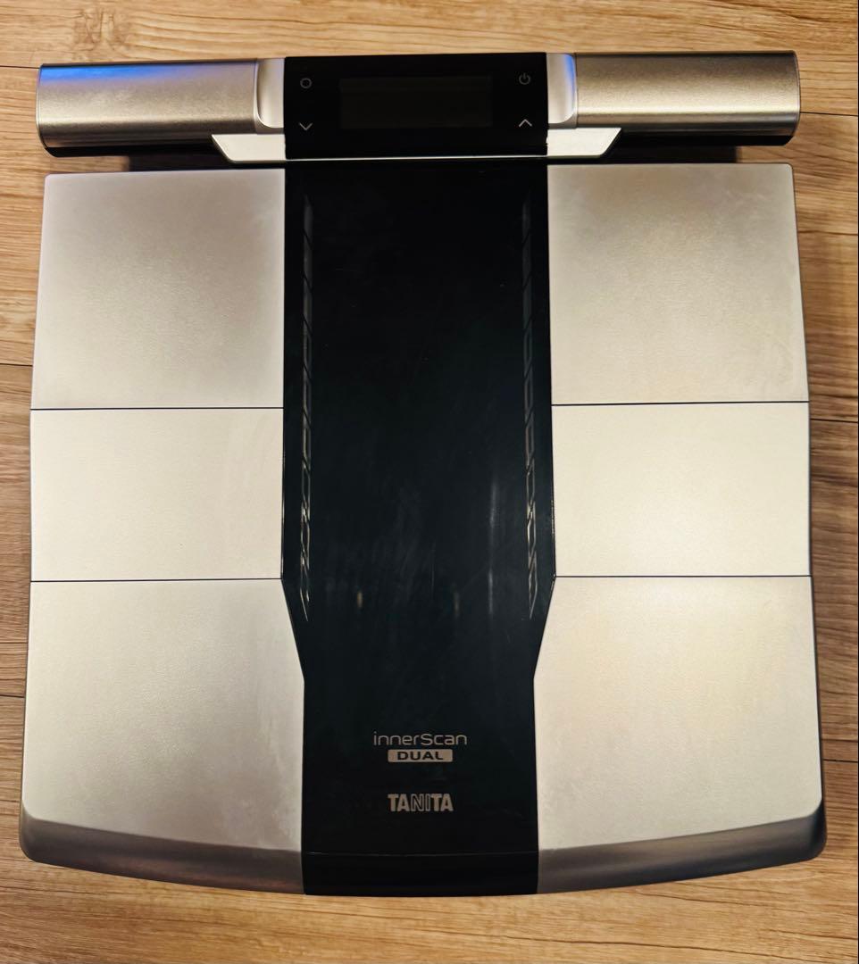 【美品】TANITA innerscan DUAL 体脂肪計