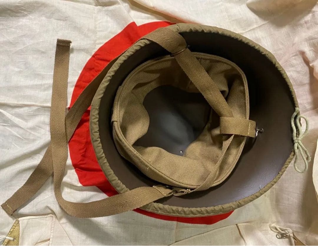 海軍九十式鉄帽覆と陸軍90式鉄兜のセット(複製品）★海軍のカバーと陸軍の鉄兜