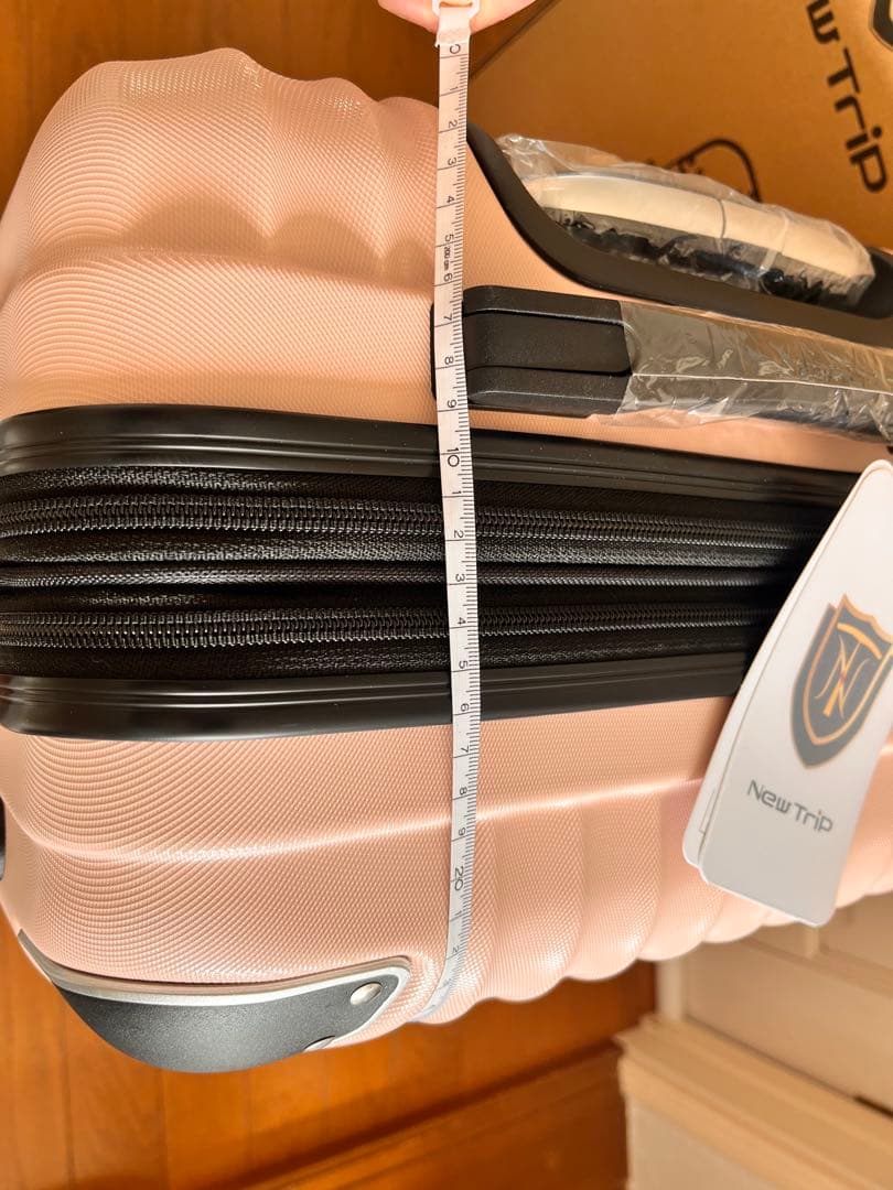 新品未使用 New Trip ピンク中型キャリーケース M 24インチ4～6泊