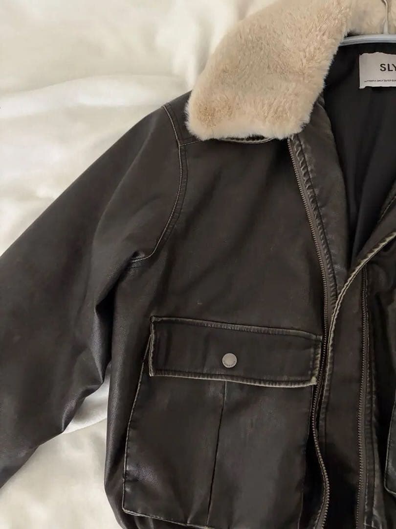 SLY ヴィンテージ フェイクレザー ショート ブルゾン