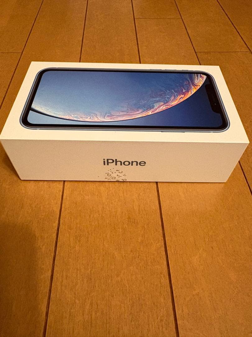 美品⭐︎iPhone XR 128GB SIMブルー　iFaceカバー付き！