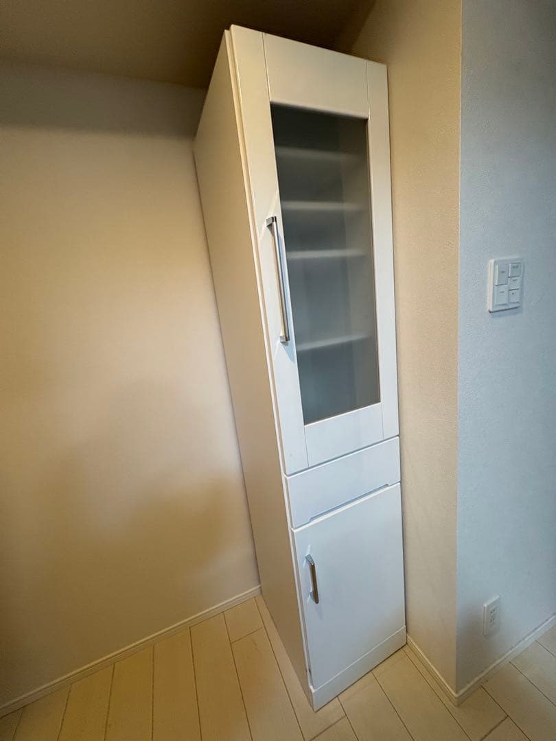 スリム食器棚　W40cm ホワイト！送料込み！