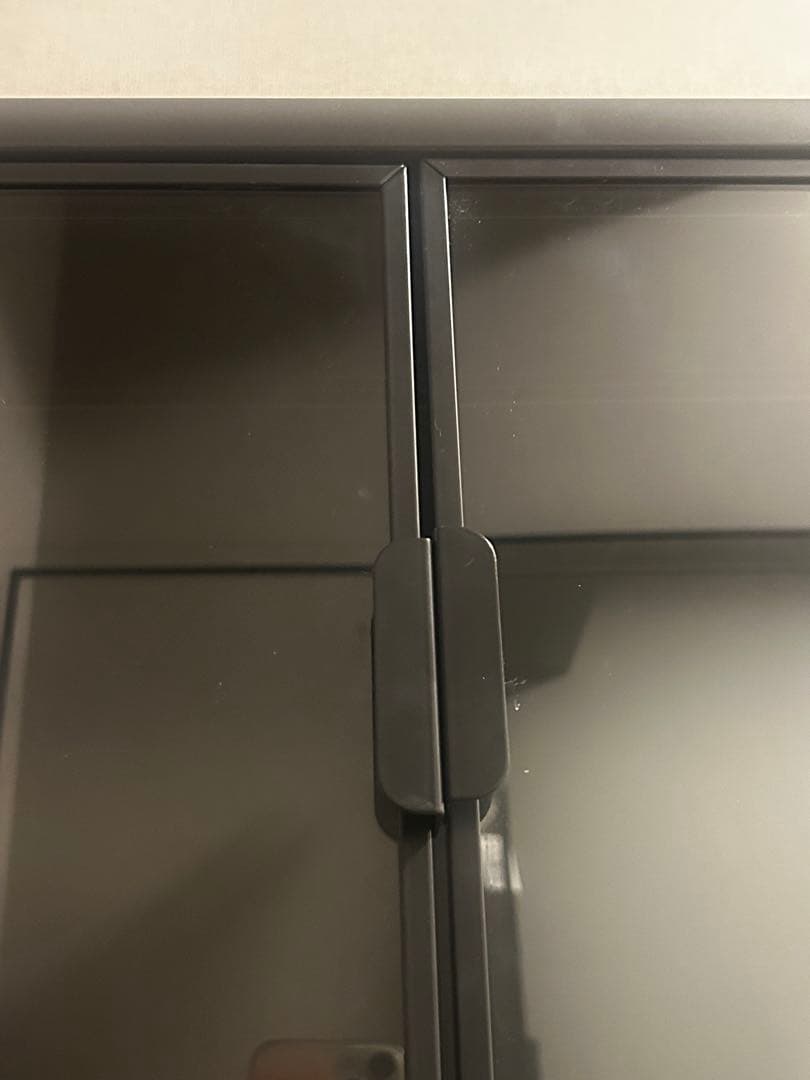 IKEA ルードスタ ガラス棚