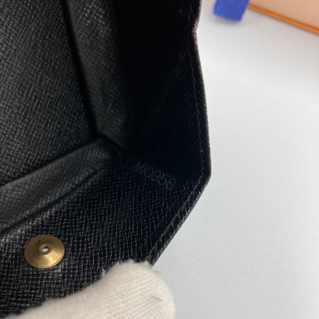 ！美品！　ルイヴィトン　ケース　エピ　ブラック　63A