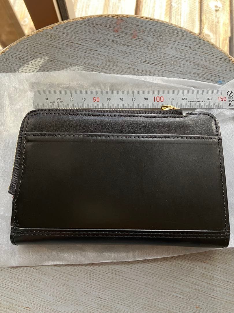 Masterpiece 新品、未使用　日本製 ブラックレザー二つ折り財布