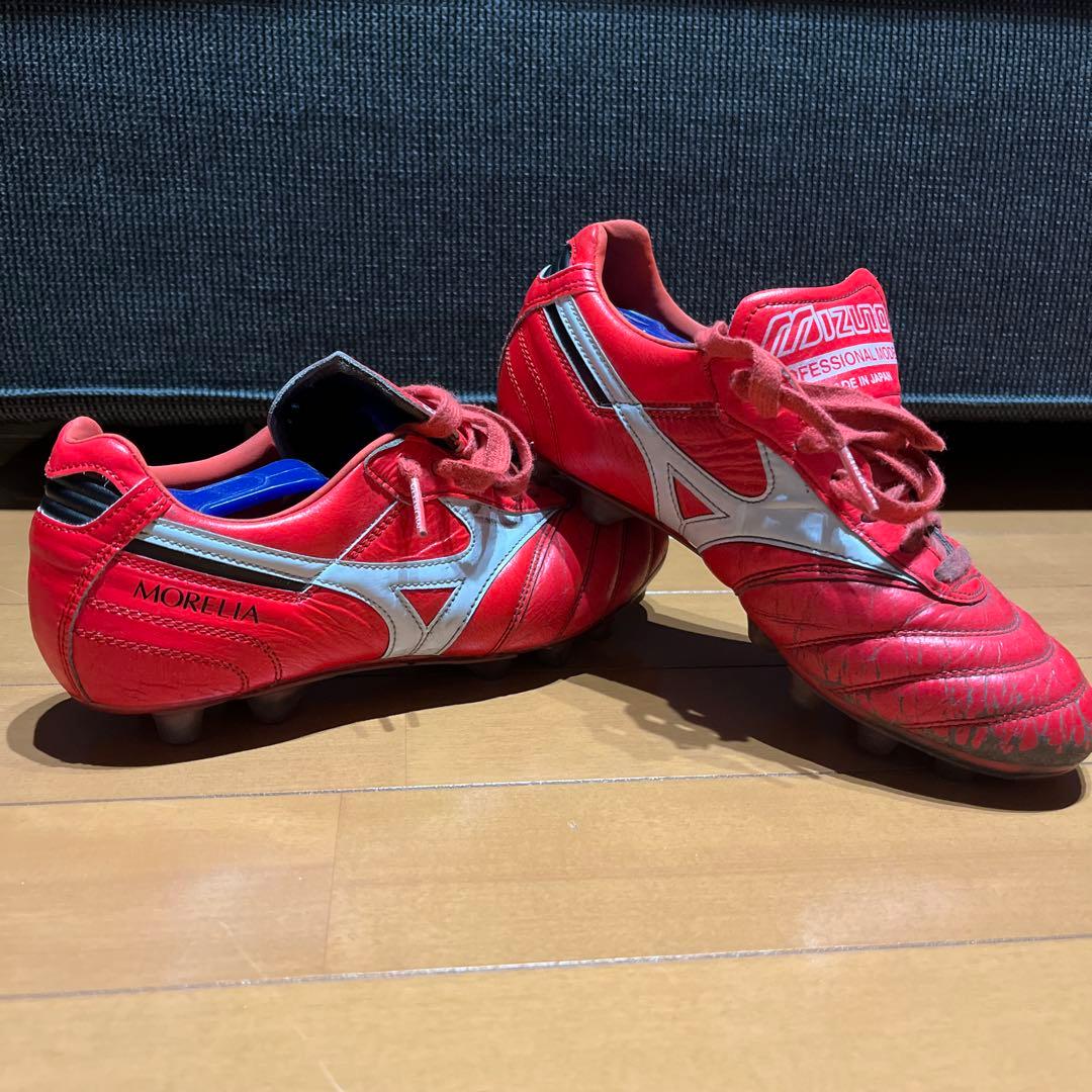 ミズノ　モレリア　 レッド サッカーシューズ mizuno 赤　スパイク