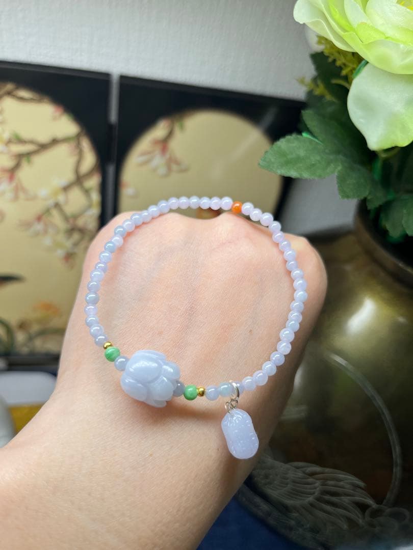 本翡翠　18kビーズ入り、ラベンダー双頭蓮花ブレスレット＆ミニ落花生チャーム付き