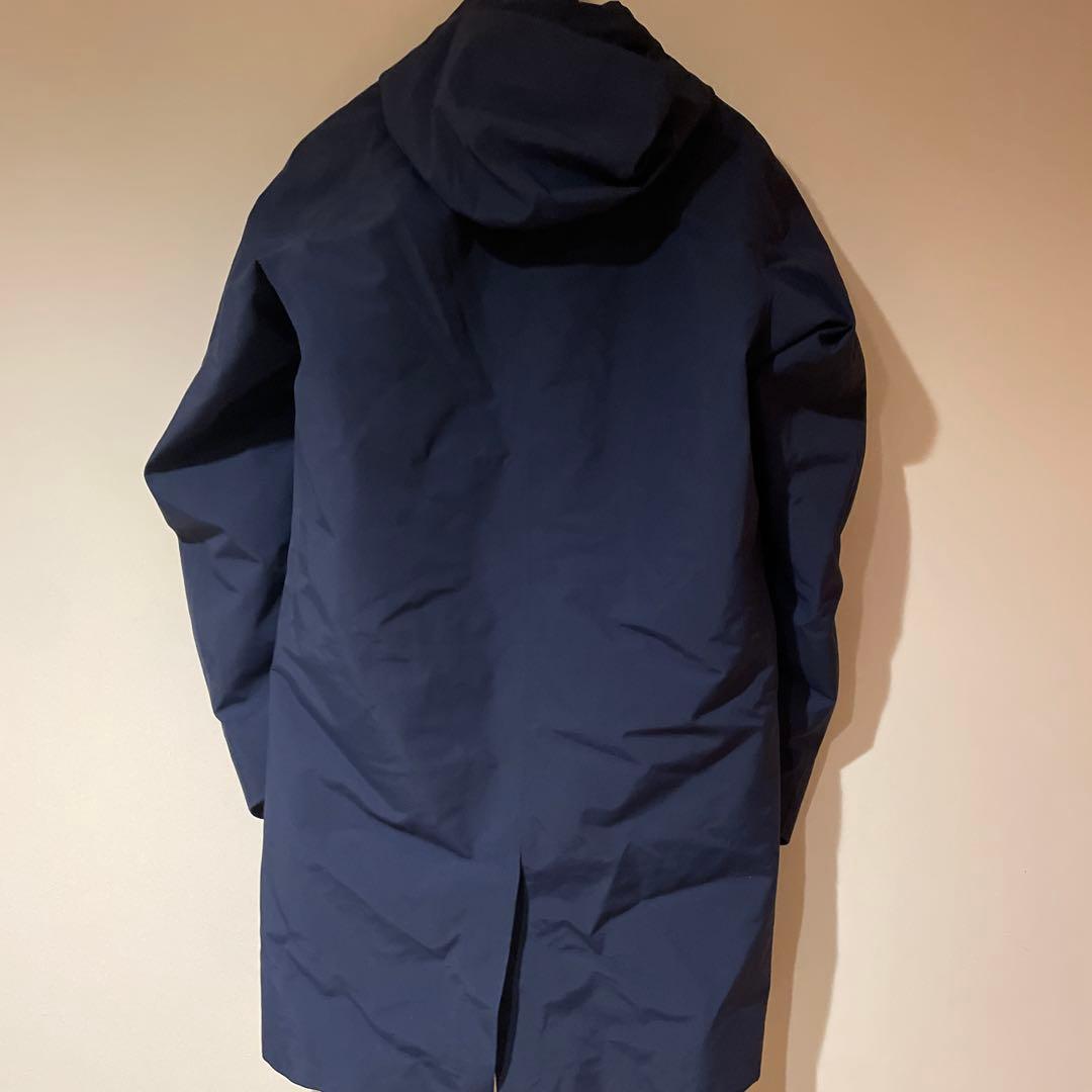 ネイビー ロング丈レインコート 中綿入り　アークテリックスヴェイランス