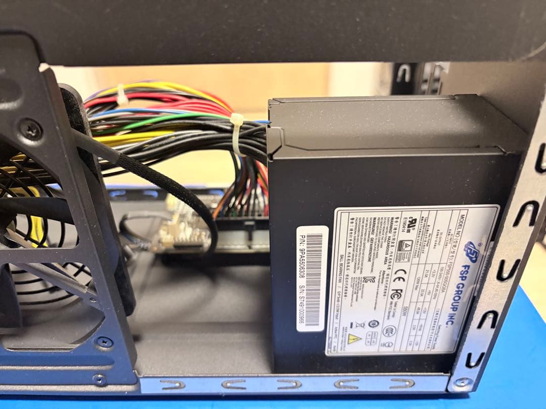 グラフィックボード・グラボ・ビデオカード user Mercury Helios FX+Radeon Vega 56