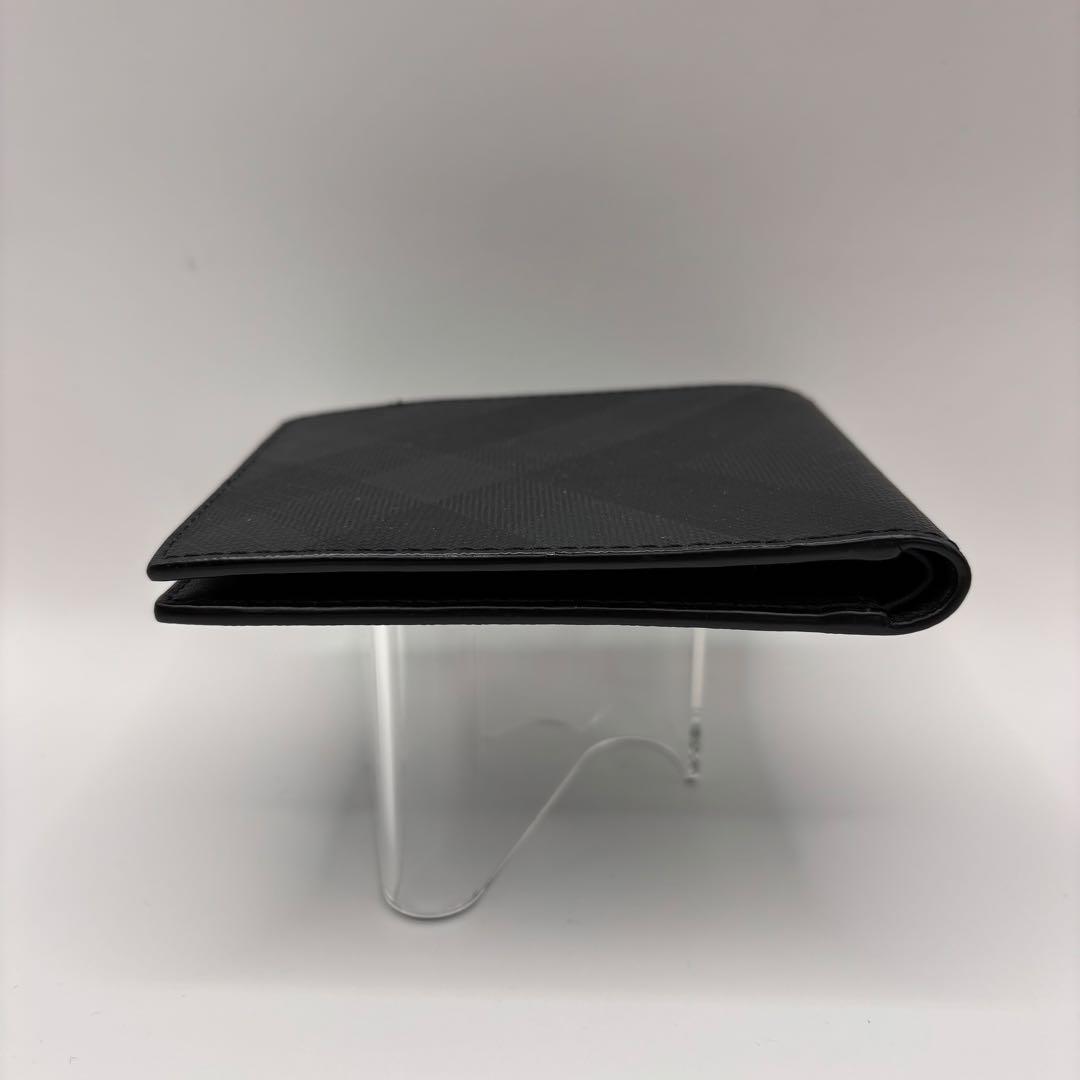 BURBERRY 二つ折り財布　チェック　スモークドノバチェック　折り財布　財布