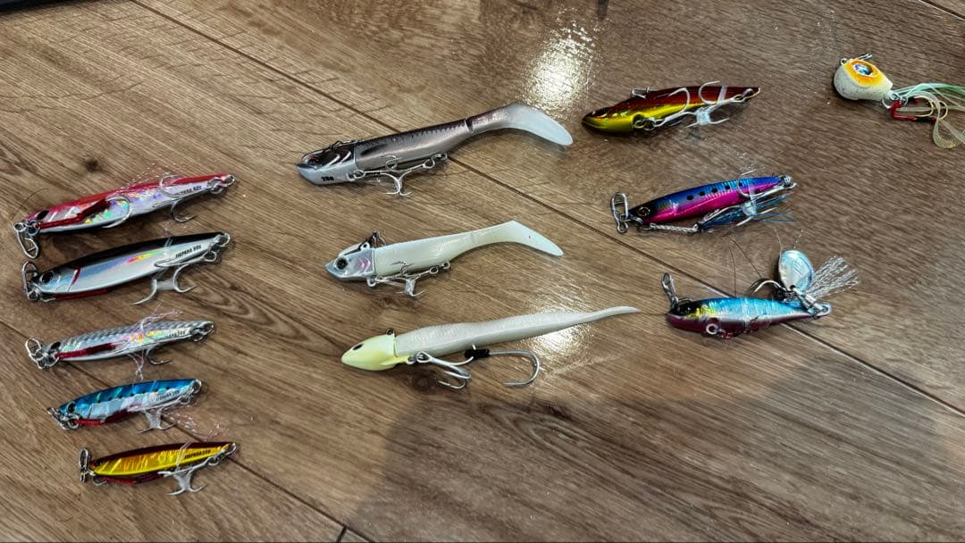 【送料無料】25 LATEO 110MH-4 新品ルアー付きLSJスタートセット