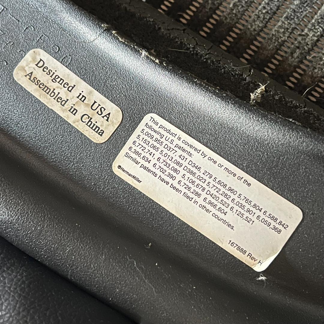 E076☆ ジャンク　USA ハーマンミラー アーロンチェア Aサイズ