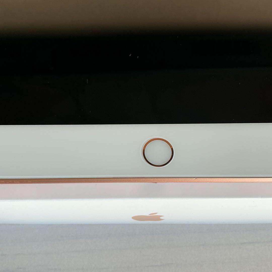 Apple iPad 第6世代　Wi-Fiモデル