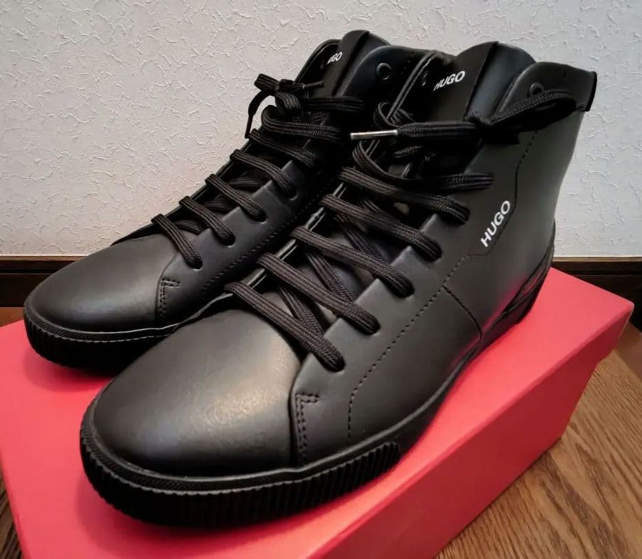メ*ー様 HUGO BOSS　ヒューゴボス　ハイカット　レザースニーカー　EU4